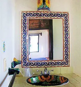 La Vita E Bella Hotel